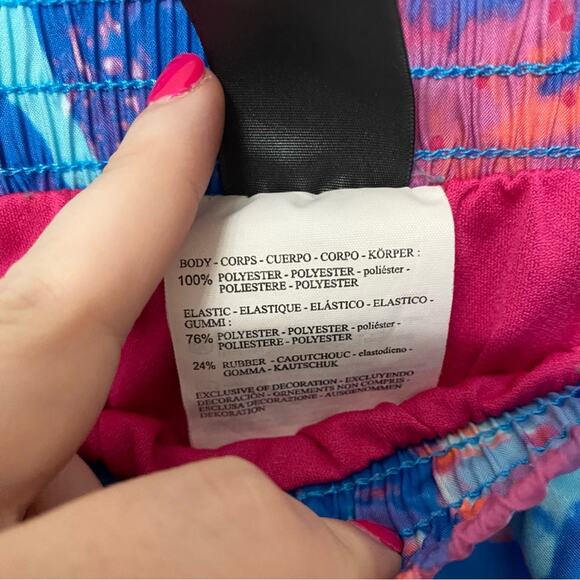 C9 CHAMPION • Blue + Pink Graffiti Wash 2" Woven Athletic Running Shorts - Picture 6 of 6